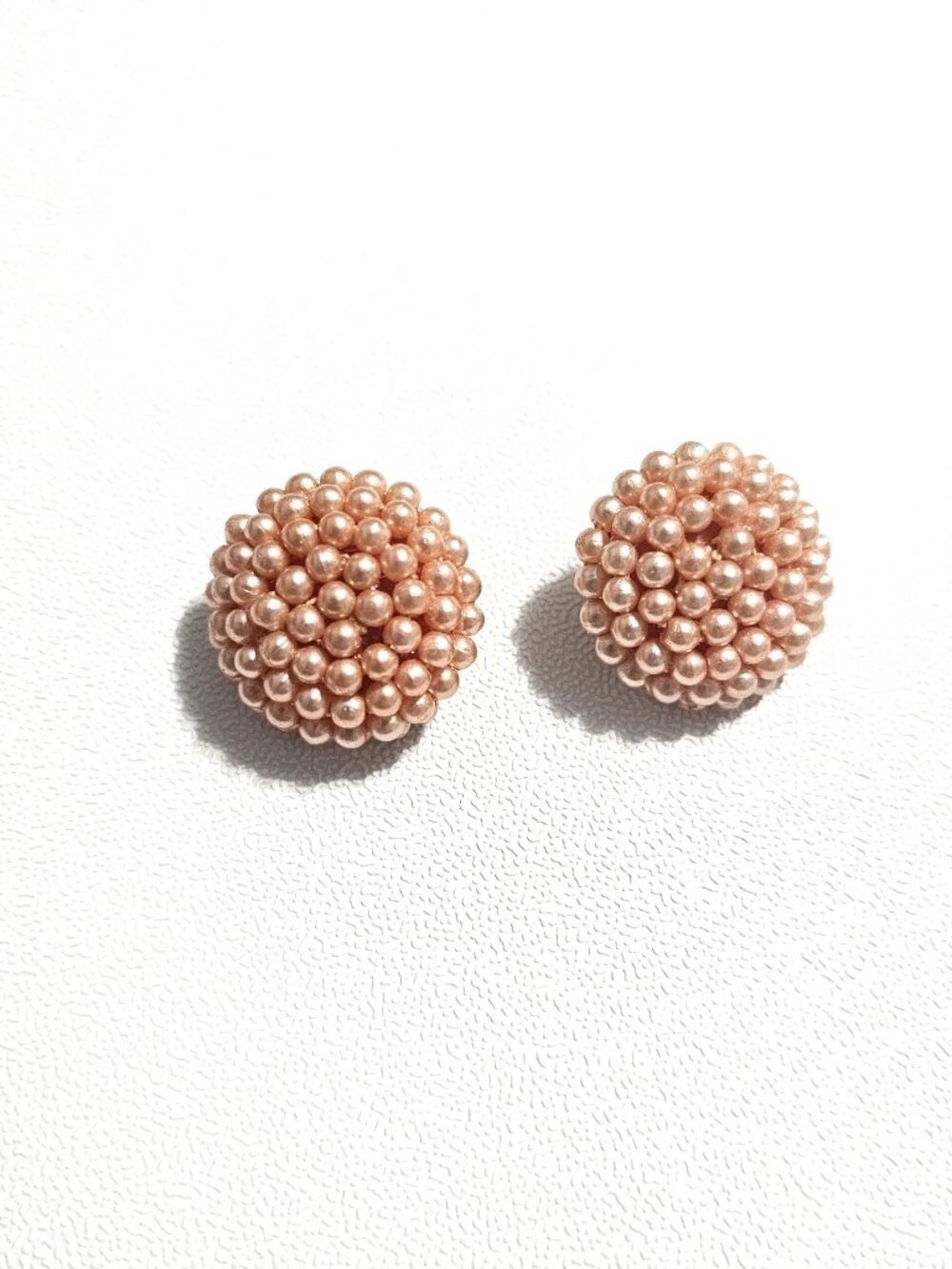 VTG MCM 1950s Japan Pink Faux Pearl Cluster Clip On Earrings Soft Girl Coquette